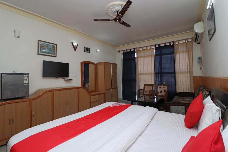 OYO 29893 Hotel Basant Palace, Tehri, Tehri