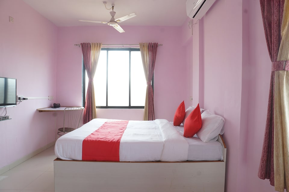 OYO 29945 Sneha Lodge & Hotel, Alibag- Kashid- murud, Alibag