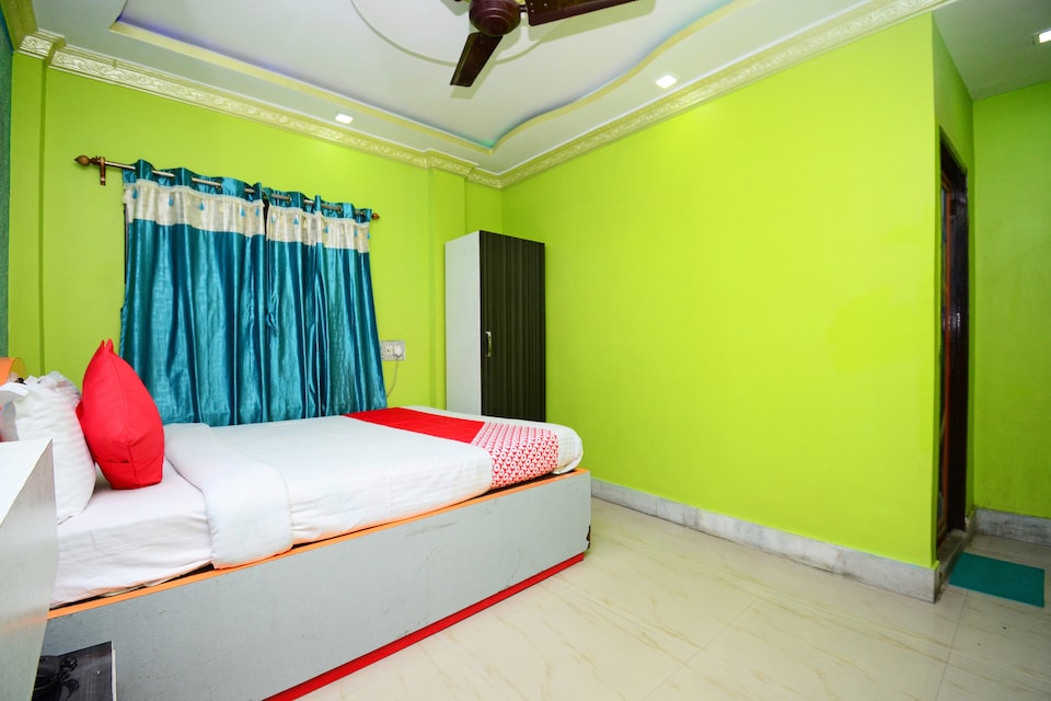 Flagship Hotel Air View Near Netaji Subhash Chandra Bose International Airport, VIP Road Kolkata, कोलकाता