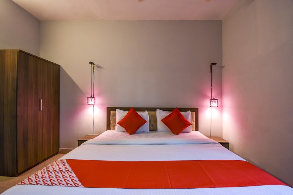 OYO 29966 Hotel Galaxy, Rajarhat Kolkata, Kolkata