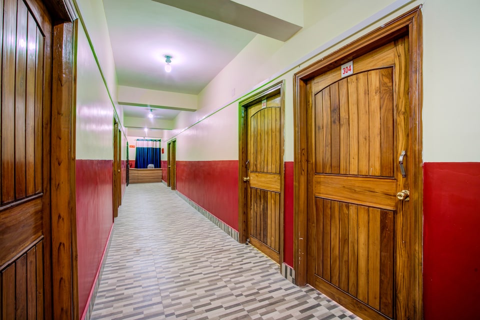 Hotel O Chabi Plaza, Piska More, Ranchi