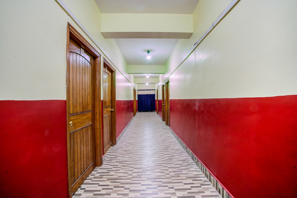 Hotel O Chabi Plaza, Piska More, Ranchi