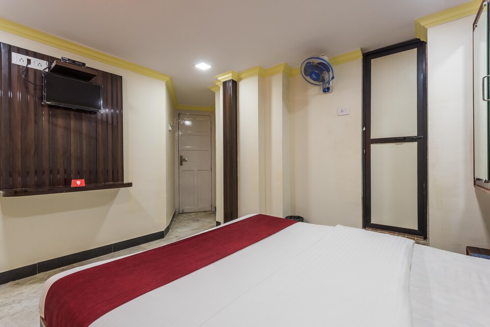 OYO 3440 Hotel Sea View, Mumbai CST-Churchgate-Colaba, Mumbai