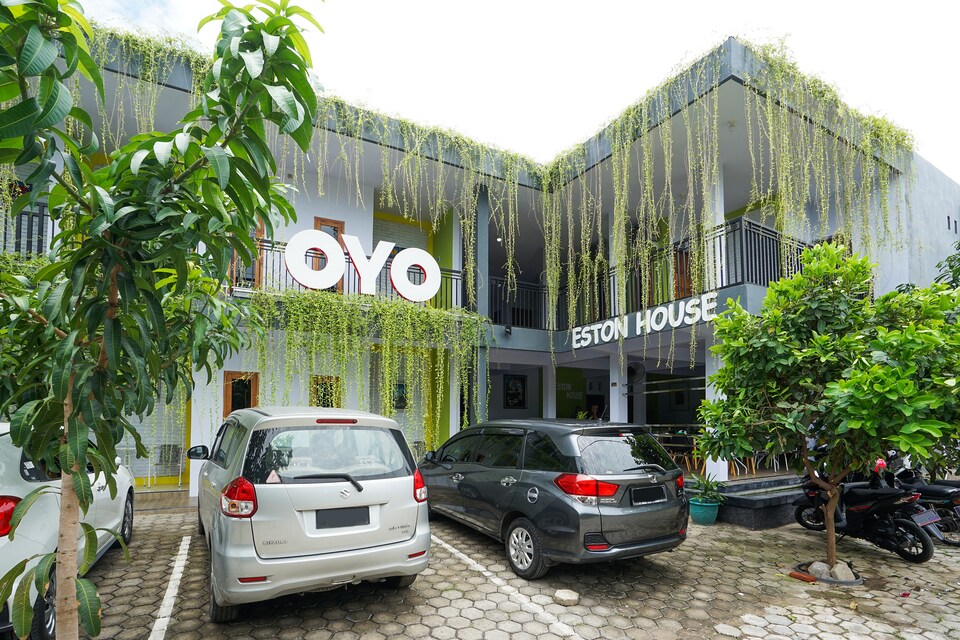 OYO 496 Eston House, Banyuwangi, Banyuwangi