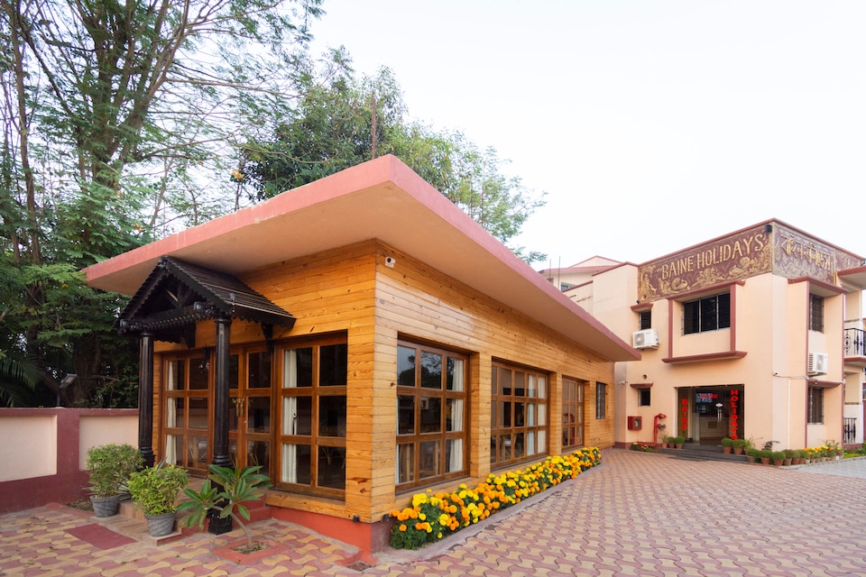 Capital O 30076 Baine Holidays, Shantiniketan, Shantiniketan