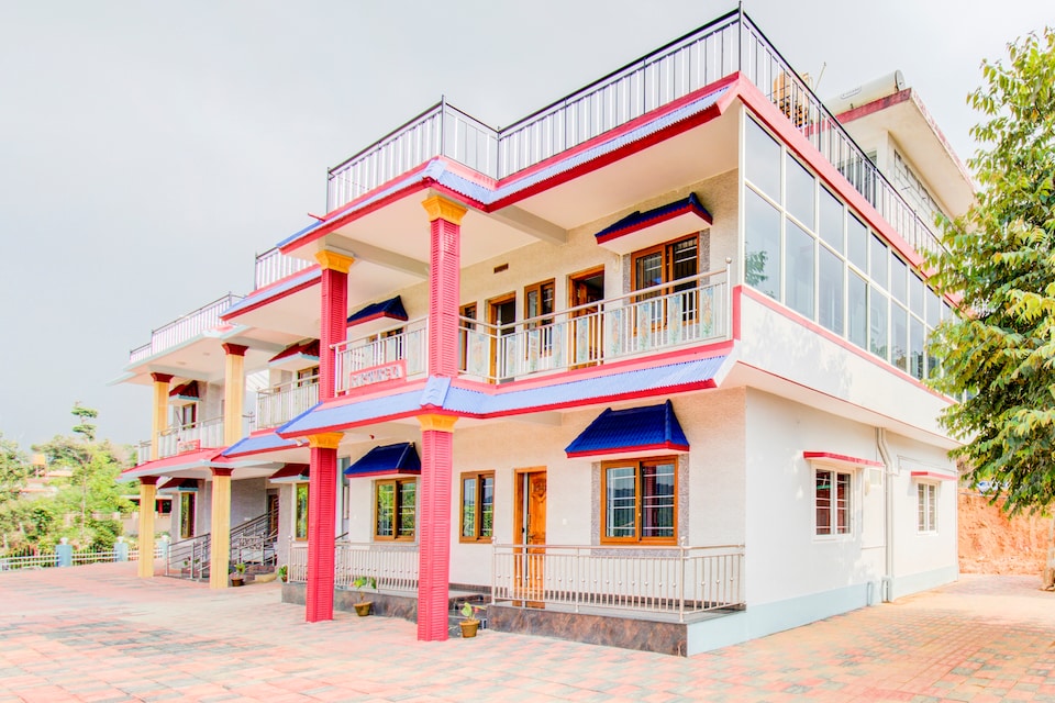 OYO Home 30098 Hillside 3BHK Coorg, Madikeri, Coorg