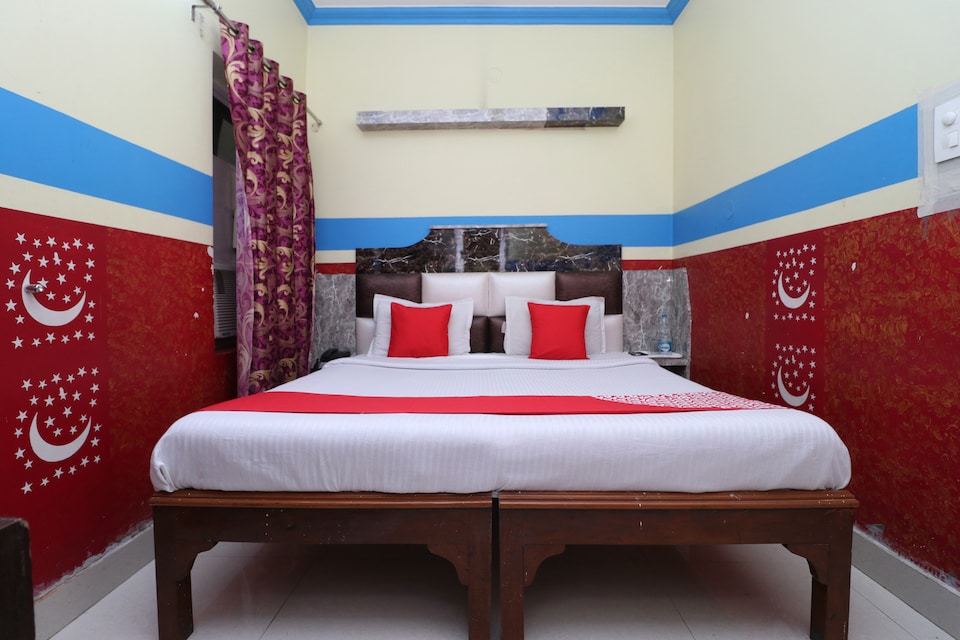OYO 30100 Lucky Guest House, Golden Temple Road Amritsar, Amritsar