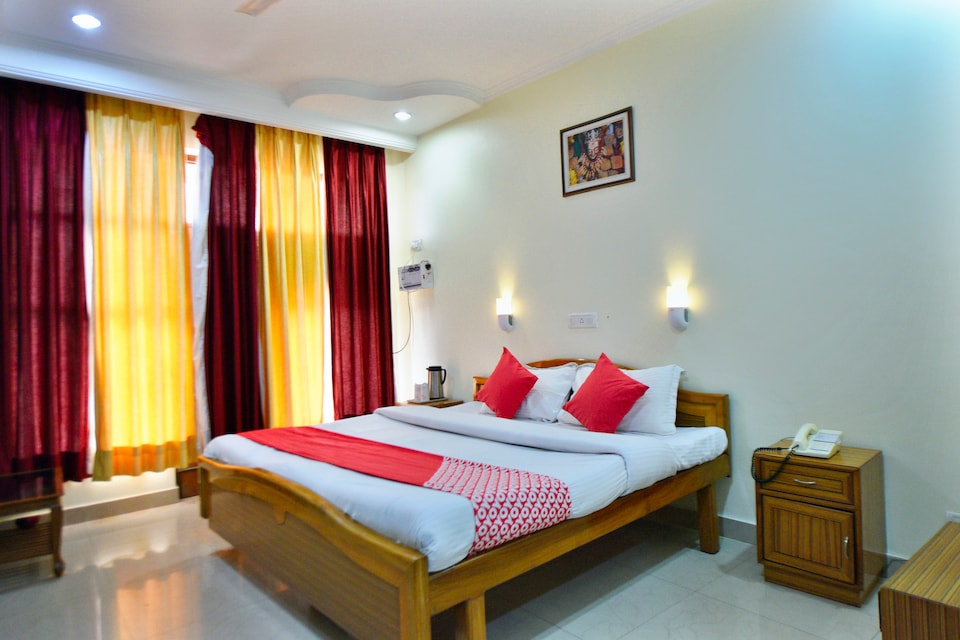 OYO 30109 Hotel City Heart, Nahan, Nahan