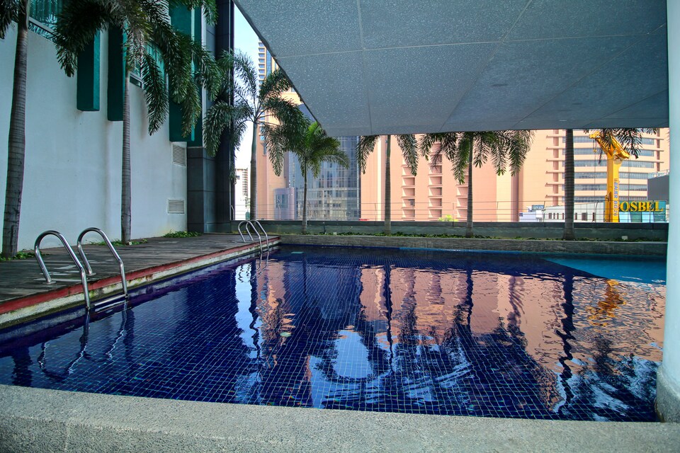 OYO Home 770 Elite 2BR Taragon Puteri, Pudu, Kuala Lumpur