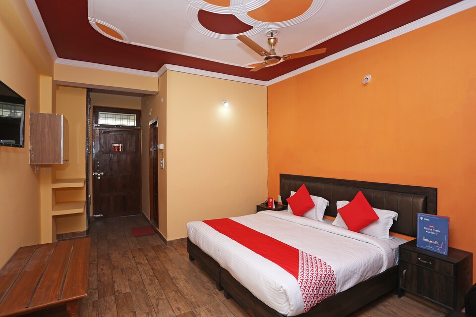 OYO 30123 Sheetal Tower, Kotdwar, Kotdwar