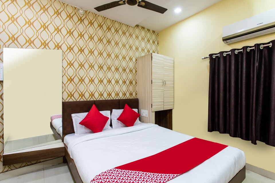 OYO 30125 Hotel Mahakal Ashray, Mahakal Temple 1, Ujjain