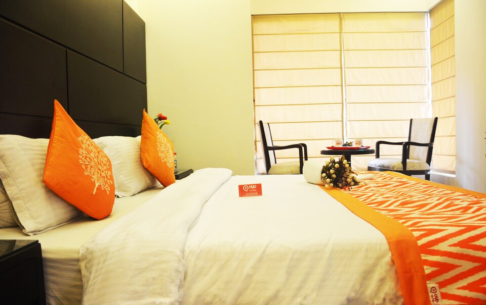 OYO Premium 148 Cyber City, Cyber City, Gurgaon