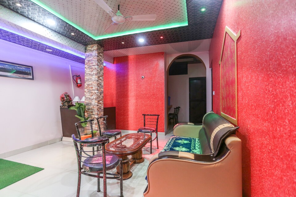 OYO 30141 Adarsh Hotel And Restaurant, Almora, Almora
