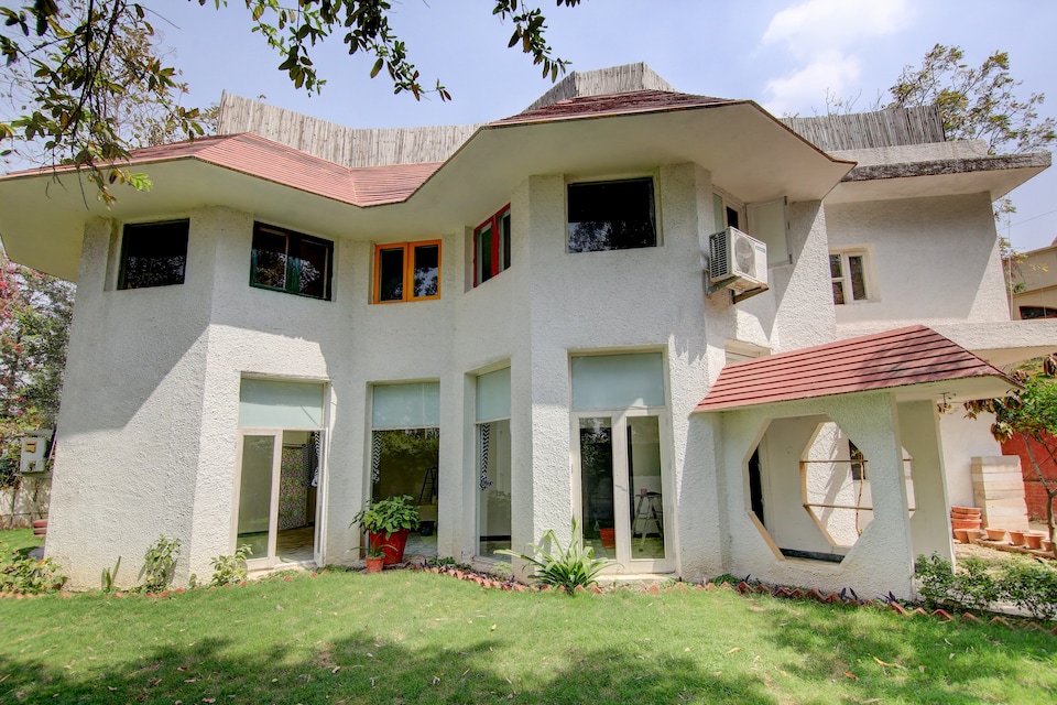 OYO Home 30142 Nature Hunt Stay Sainik Farm, Saket Delhi, Delhi