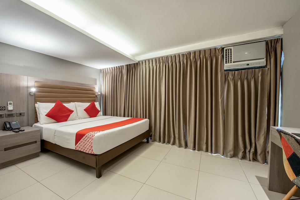 Capital O 146 Solace Hotel, Makati Manila, Makati City