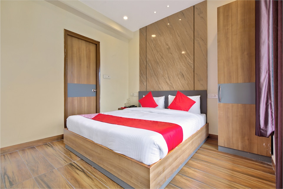 OYO Flagship 30179 Blessings Residency, Rajpur Road Dehradun, Dehradun