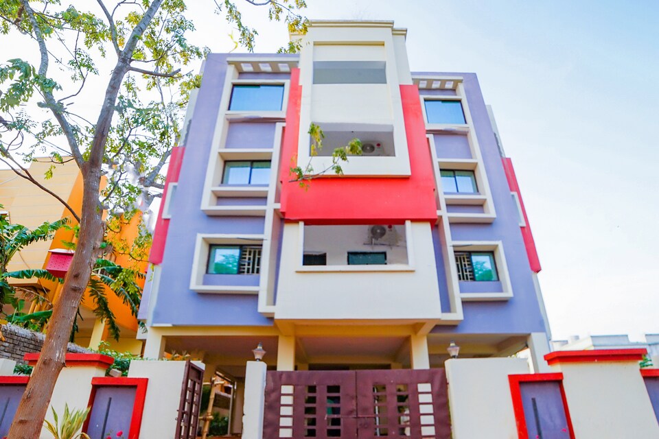 OYO 30200 Spacious Studio Near CET College, Khandagiri Bhubaneswar, Bhubaneswar