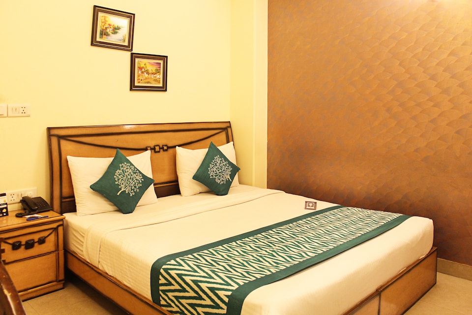 OYO 3451 Le Seasons, Airport Delhi, Delhi Transit