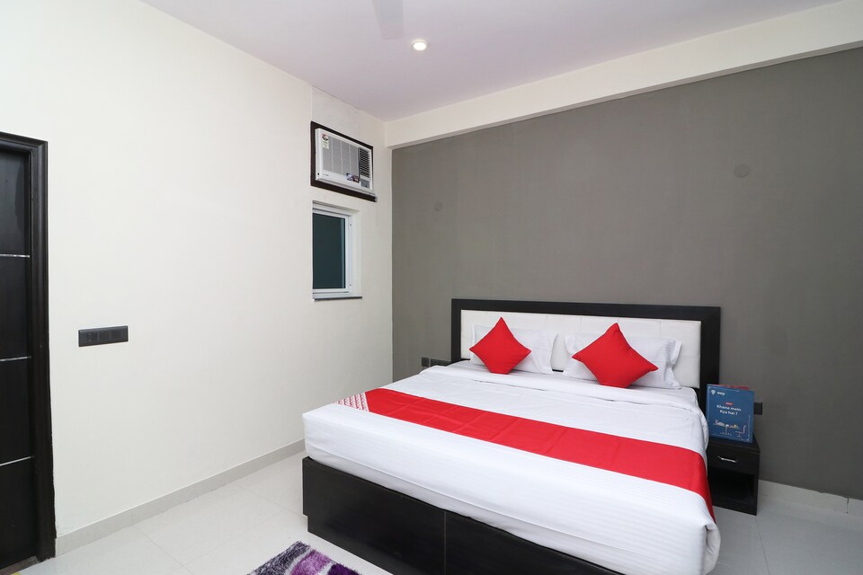 OYO 30251 Rosebury, Golf Course Road, Gurgaon