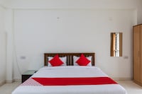 Capital O Hotel Vyanjan