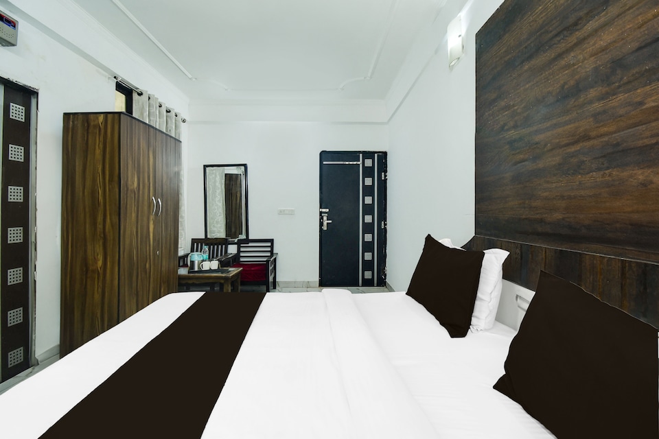 Collection O Jaipur Birla Temple Formerly Hotel Sky Heights, Raja Park Jaipur, Jaipur