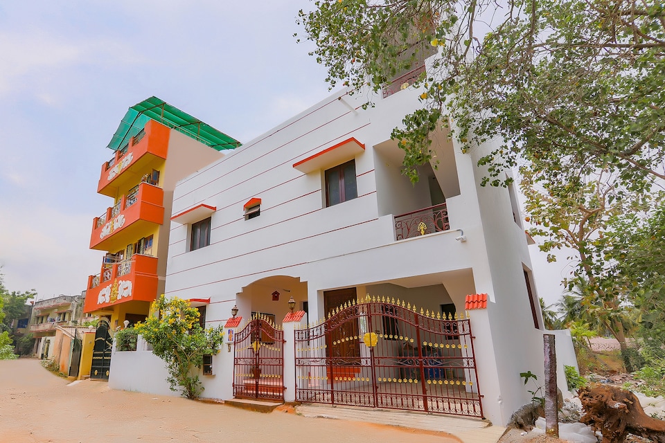OYO Home 30301 Compact 2bhk Near Serenity Beach, Aurovile, Pondicherry