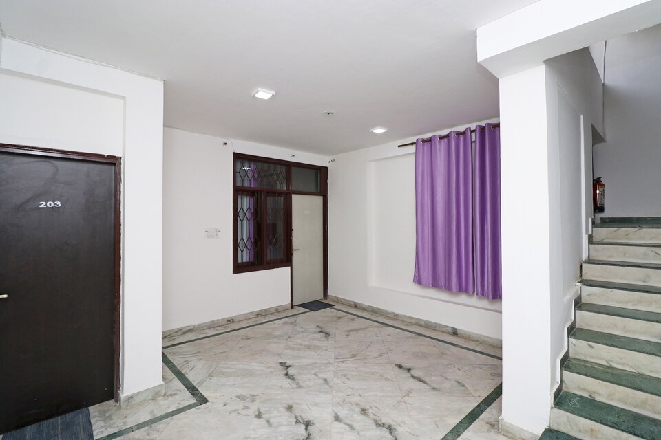 OYO Fa Homes Stays Near Appu Ghar, HUDA CENTRE 1, Gurgaon