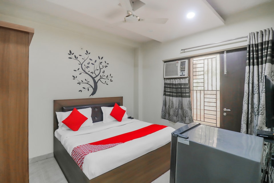 Capital O 30319 Gurugram Hotel 39, Medanta, Gurgaon