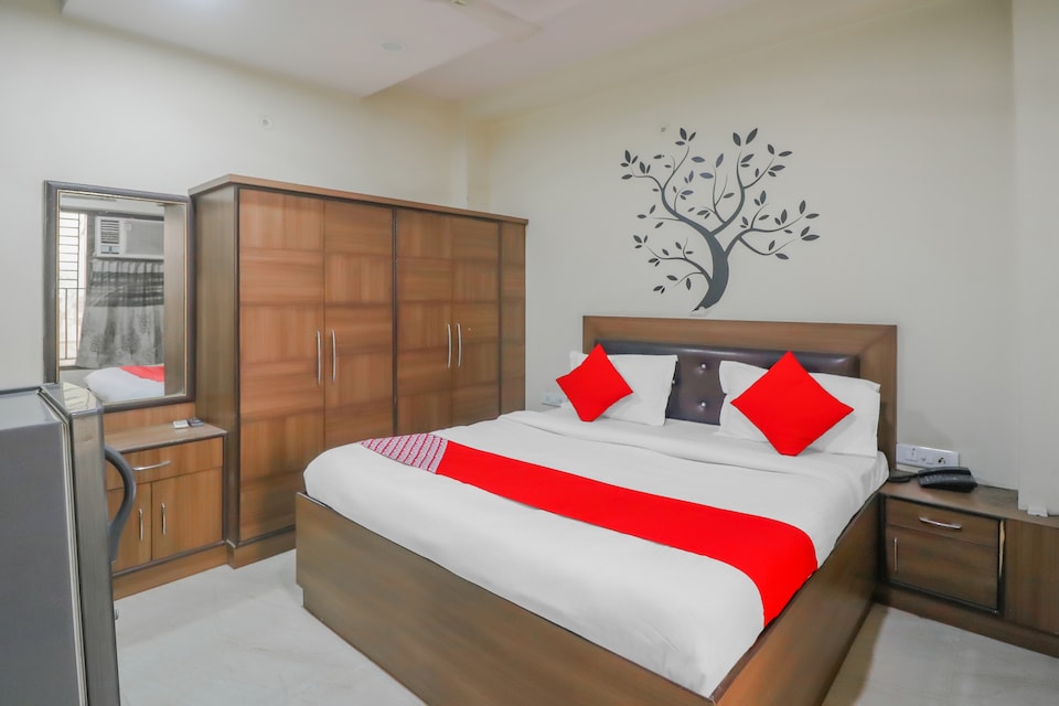Capital O 30319 Gurugram Hotel 39, Medanta, Gurgaon