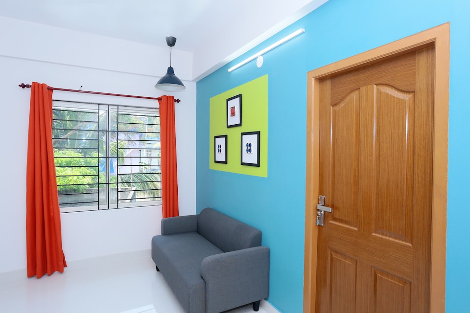 OYO Home 30337 Modern Contemporary Stay Rajamandiram, Thampanoor Trivandrum, Trivandrum
