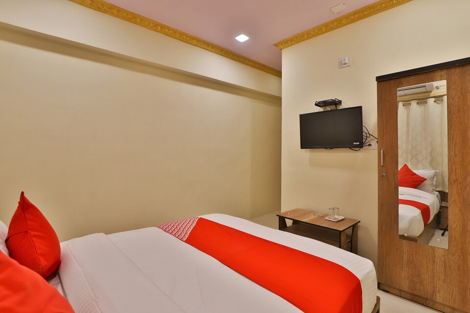 OYO 30369 Abc Hotel, Satellite-Prahlad Nagar Ahmedabad, Ahmedabad