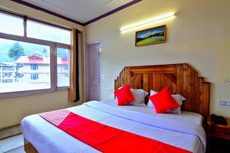 Hotel O Pine View Hotel Manali  , Mall Road Manali, Manali