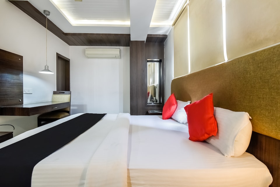 Capital O 30399 Hotel Prime Presidency, Sri-Ganganagar, Sri-Ganganagar