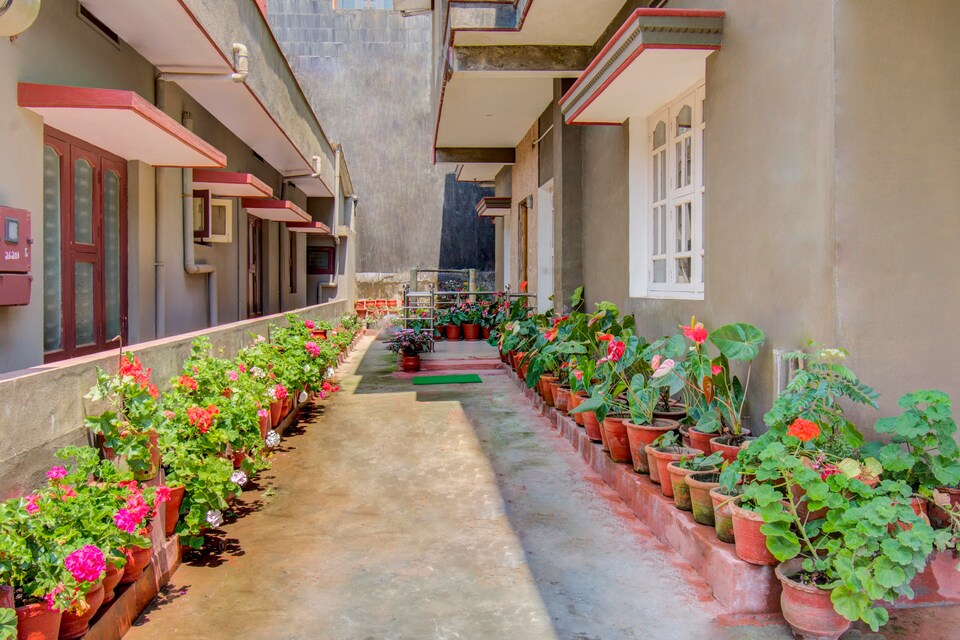 OYO Home 30408 Charming 2BHK Madikeri, Madikeri, Coorg