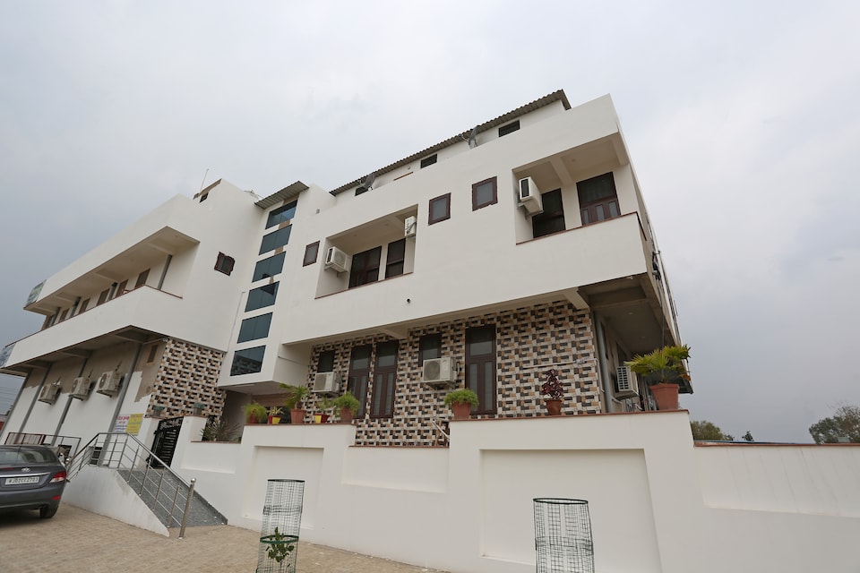 OYO 30427 Hotel Ananta, Alwar, Alwar