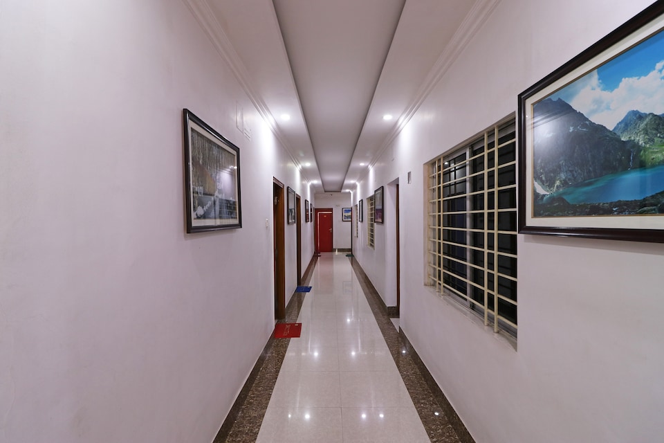 Hotel O Misti Inn, Sakchi Jamshedpur, Jamshedpur