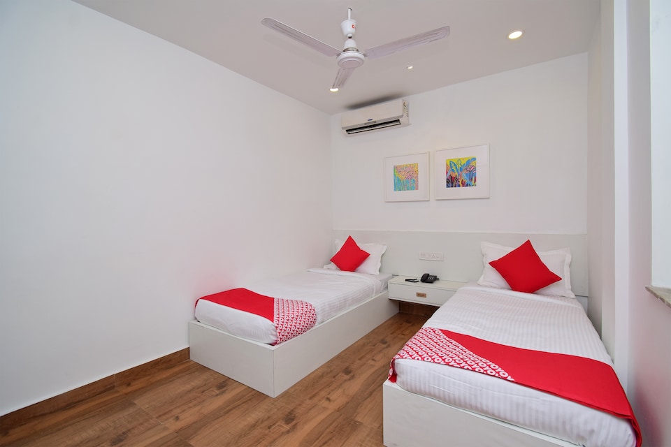 OYO 30452 ट्रांजिट एक्सप्रेस साइंस सिटी, Park Circus Kolkata, कोलकाता