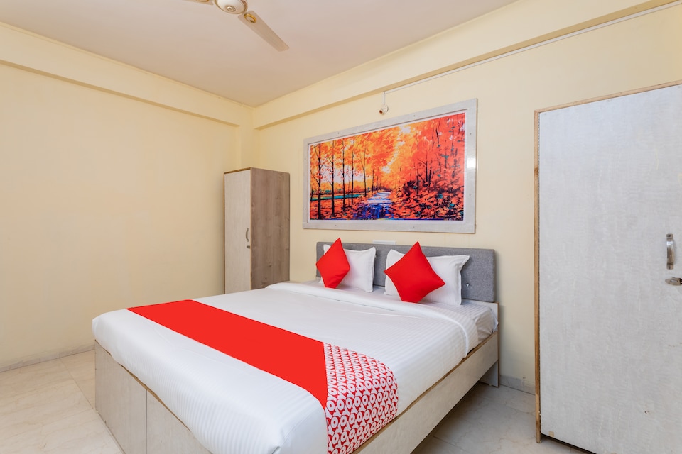 OYO La Bella Hotel, Vijay Nagar Indore, इंदौर