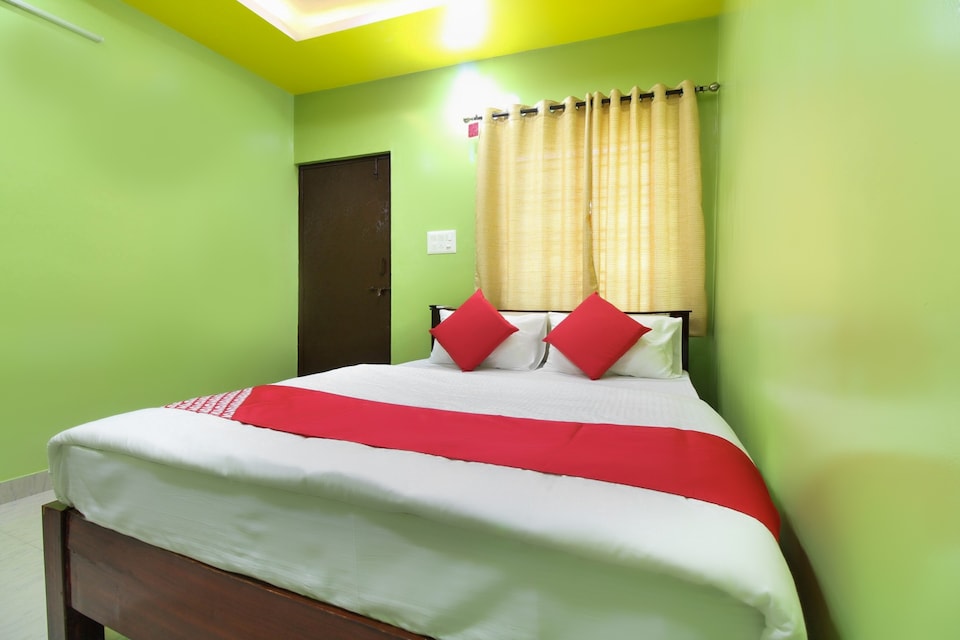 OYO 30487 Sri Mahalakshmi Hotel And Lodge, Shimoga Bangalore, Bangalore