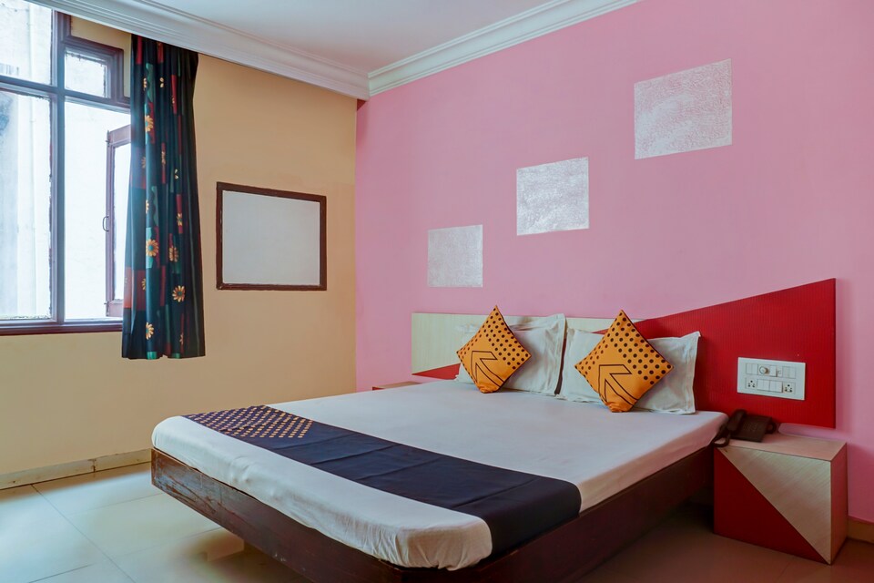 OYO 30503 Hotel Skylark, Akola, Akola