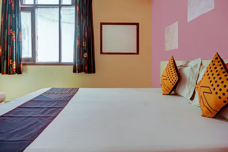 OYO 30503 Hotel Skylark, Akola, Akola