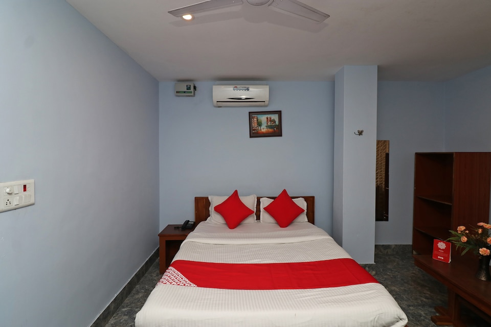 OYO 30522 Karl's Inn, Dimapur, Dimapur