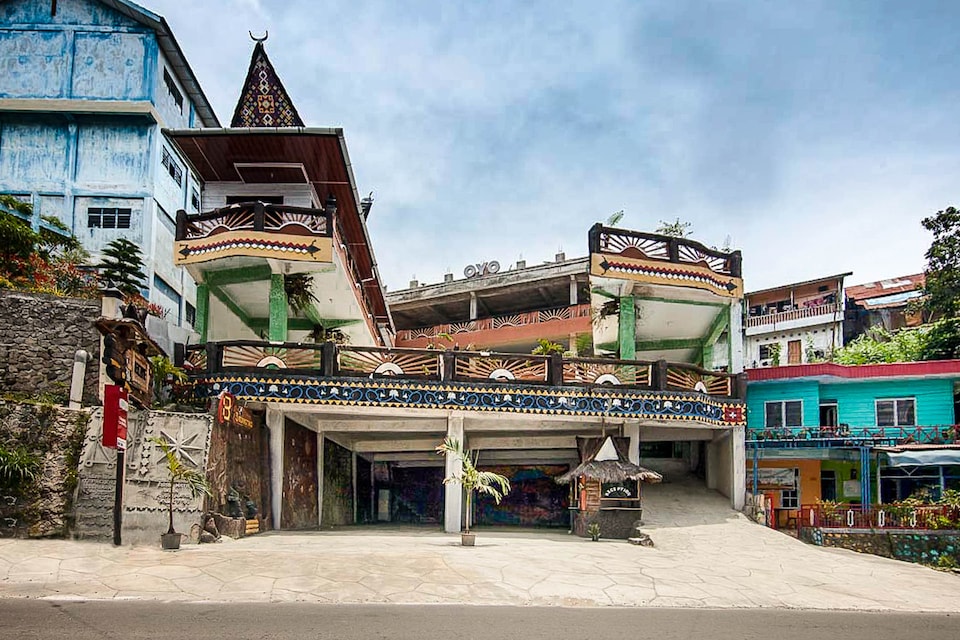 Collection O near Museum Pusaka Karo formerly 3 Berastagi, Medan, Medan