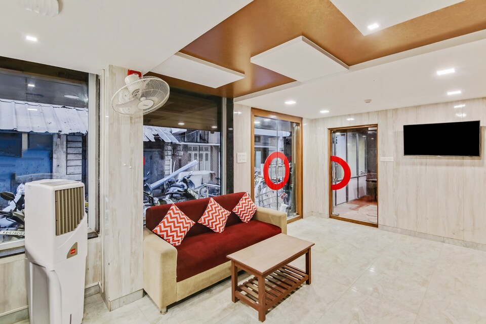 Collection O 150 1st Cross Road Cottonpet, Majestic Bangalore, Bangalore