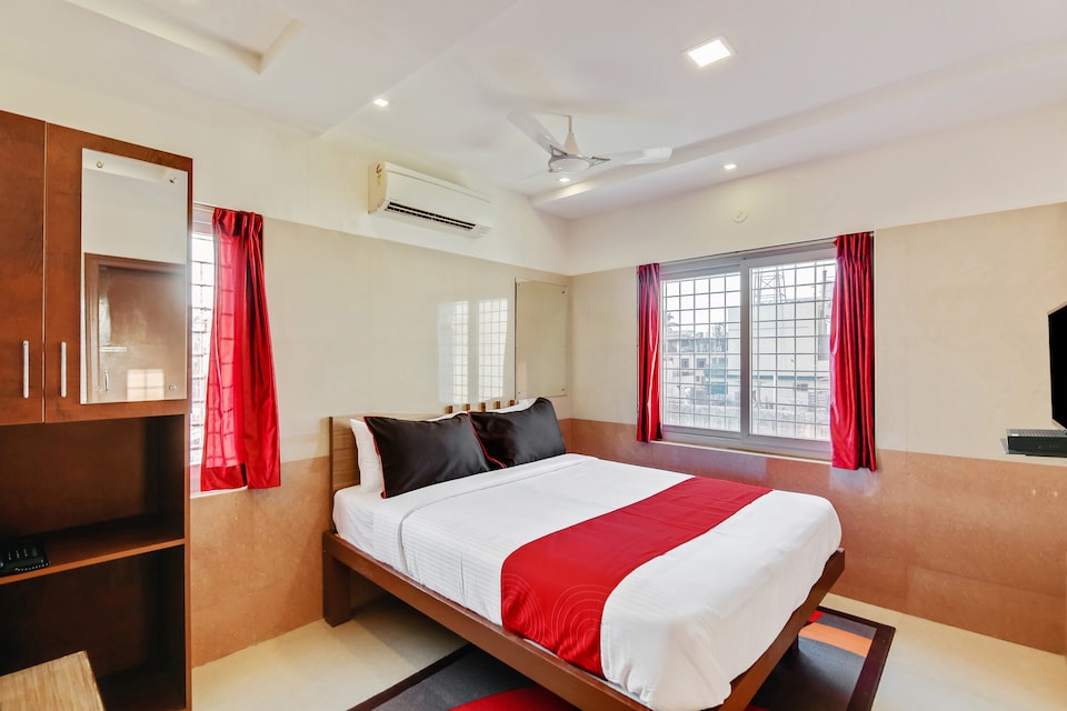 Collection O 150 1st Cross Road Cottonpet, Majestic Bangalore, Bangalore