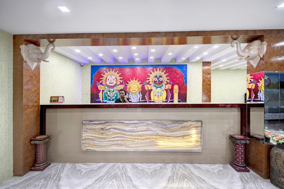 Capital O 30565 Pabitra Royal Regency, Patia Bhubaneswar, Bhubaneswar