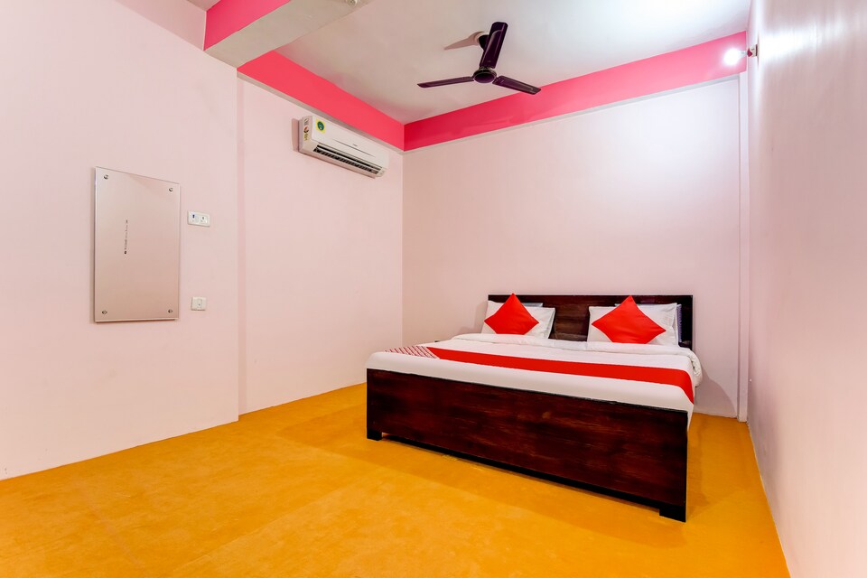 SPOT ON Hotel Anjali, Naini, Prayagraj