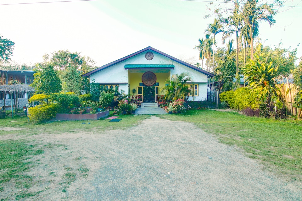 OYO 30574 Lokosha Tourist Lodge, Kaziranga, Kaziranga