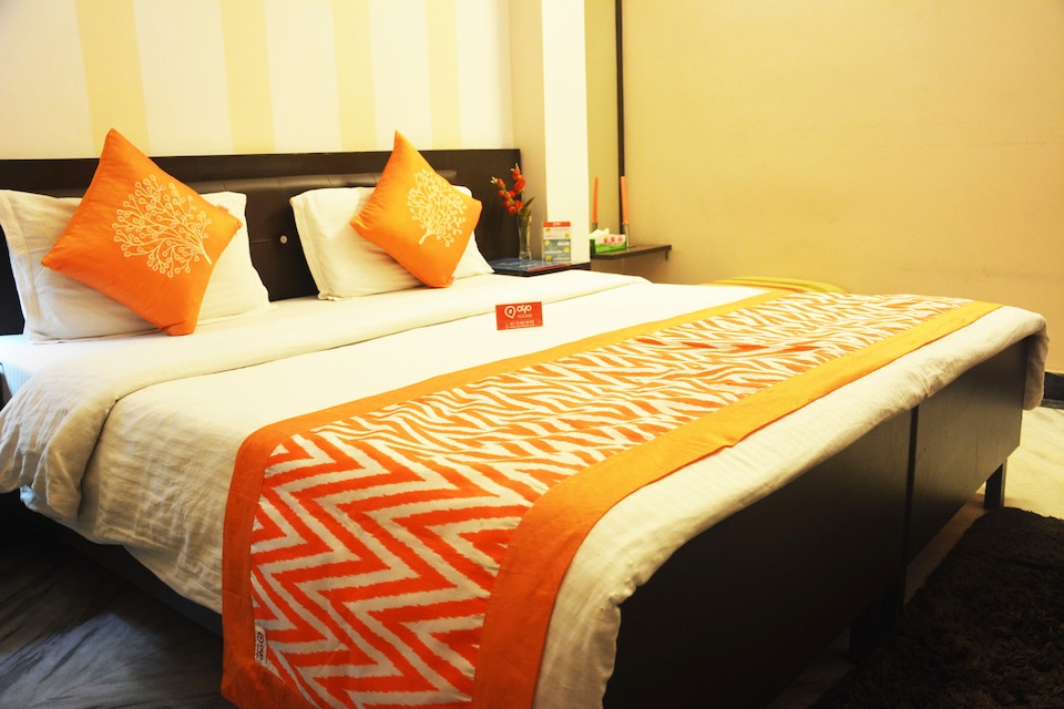 OYO 609 Hotel Arjun, Huda 2, Gurgaon