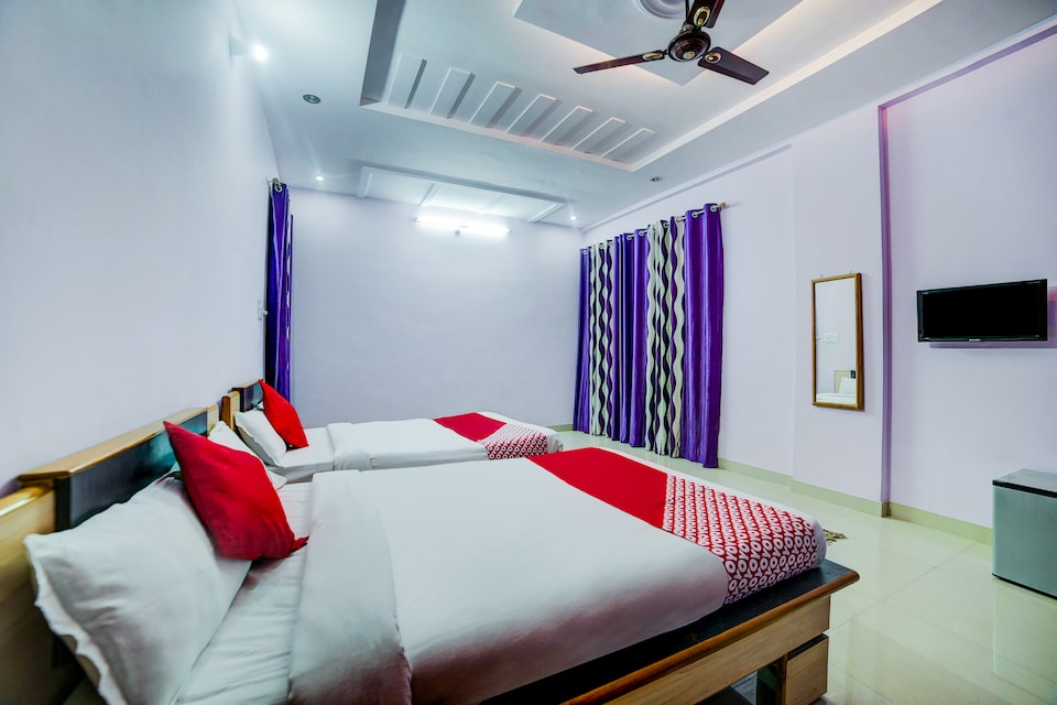 OYO 30578 Hotel Raj Kanak, Sikar, Sikar